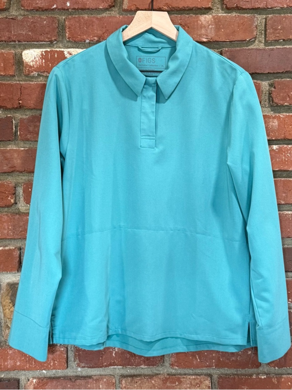 Figs women's Nala scrub top TEAL long sleeve scrubpolo size XL‎ collared FLAWED